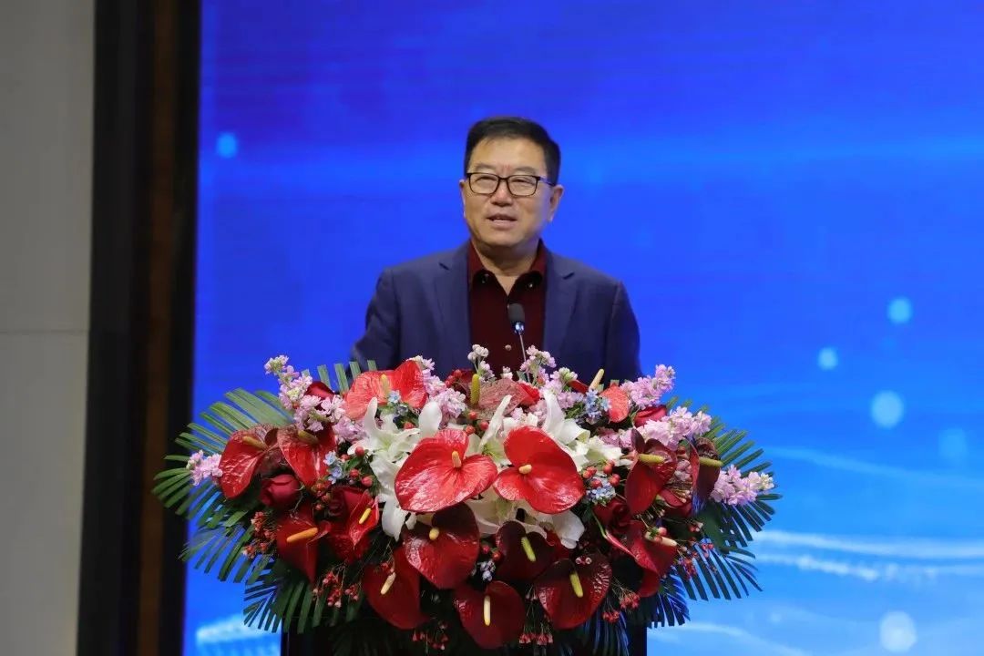 融合聚變，創(chuàng)新突破丨智慧產(chǎn)業(yè)集團(tuán)2022年度總結(jié)暨表彰大會(huì)順利召開(kāi)