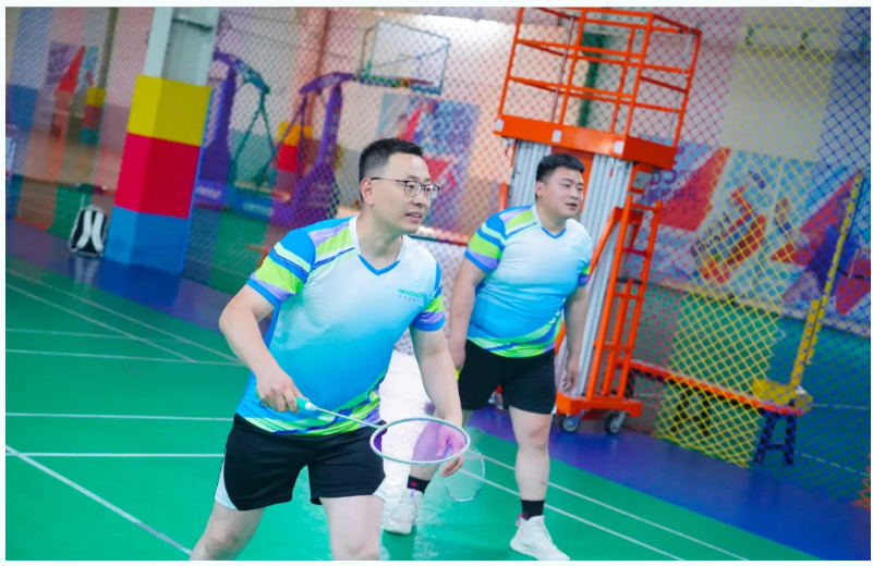 凝心聚力，“羽”你同行丨文達(dá)通股份“WIN羽毛球俱樂部”友誼賽順利舉辦